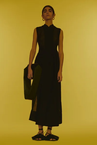 Look 12